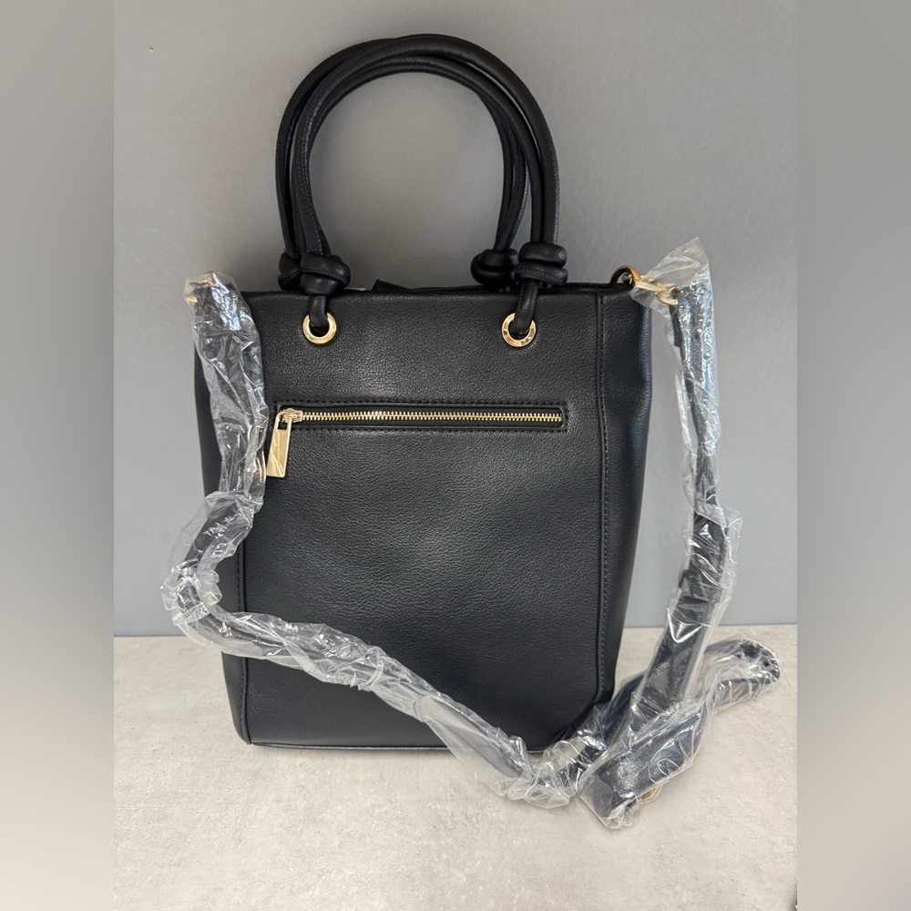 NWT- Chic Black Woven Tote Bag - Picture 6 of 11